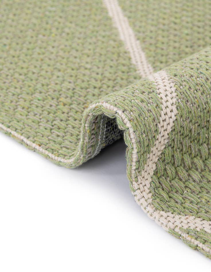 Detail image of 5' x 7' 2 Georgia Rug