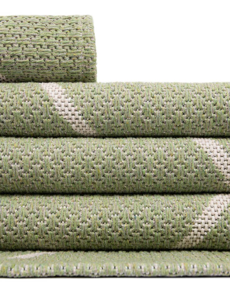 Detail image of 6' 4 x 9' Georgia Rug