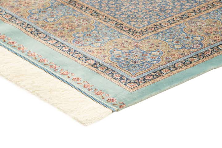 4' 9 x 7' 5 Ghom Design Rug