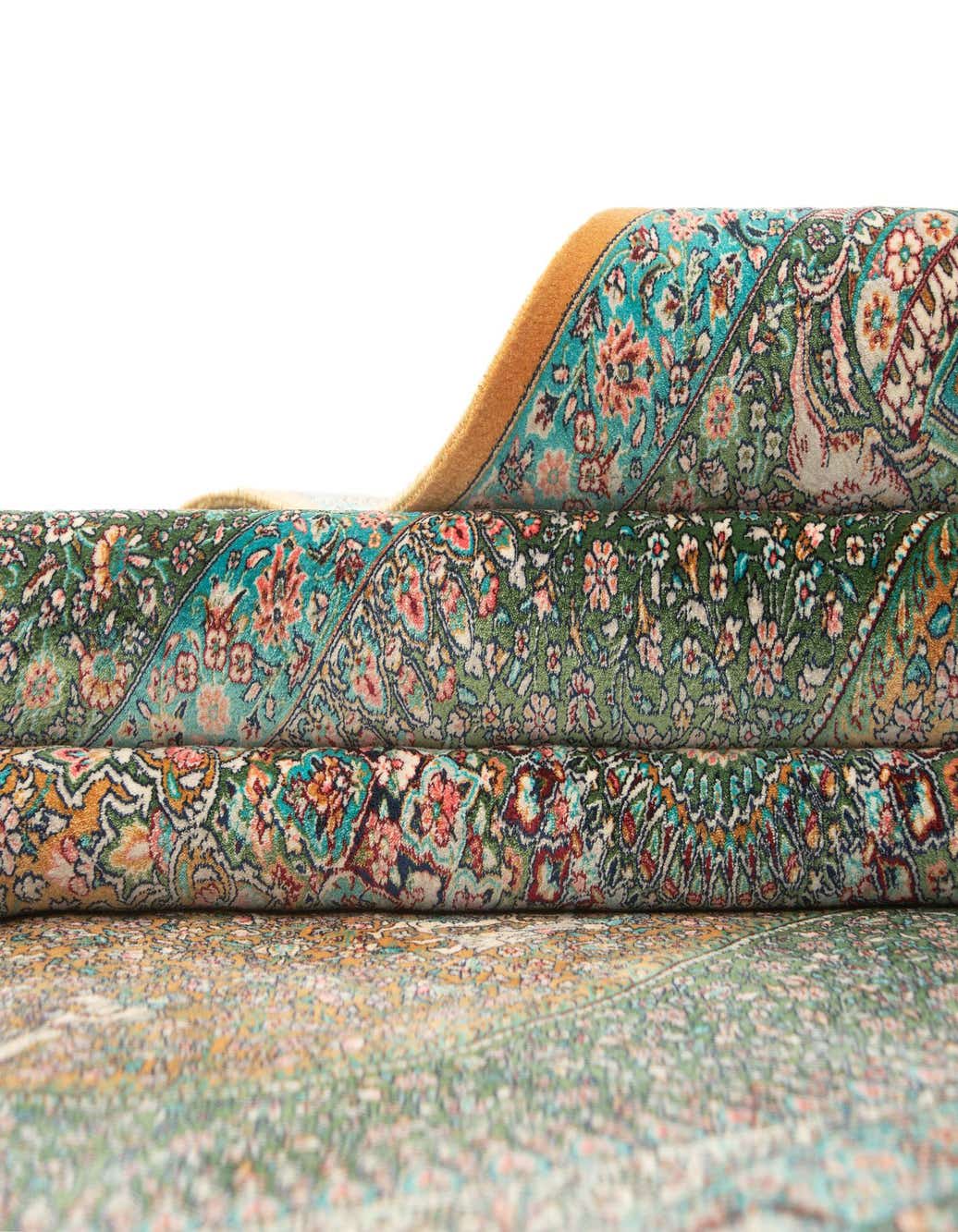 4' 10 x 7' 4 Ghom Design Rug