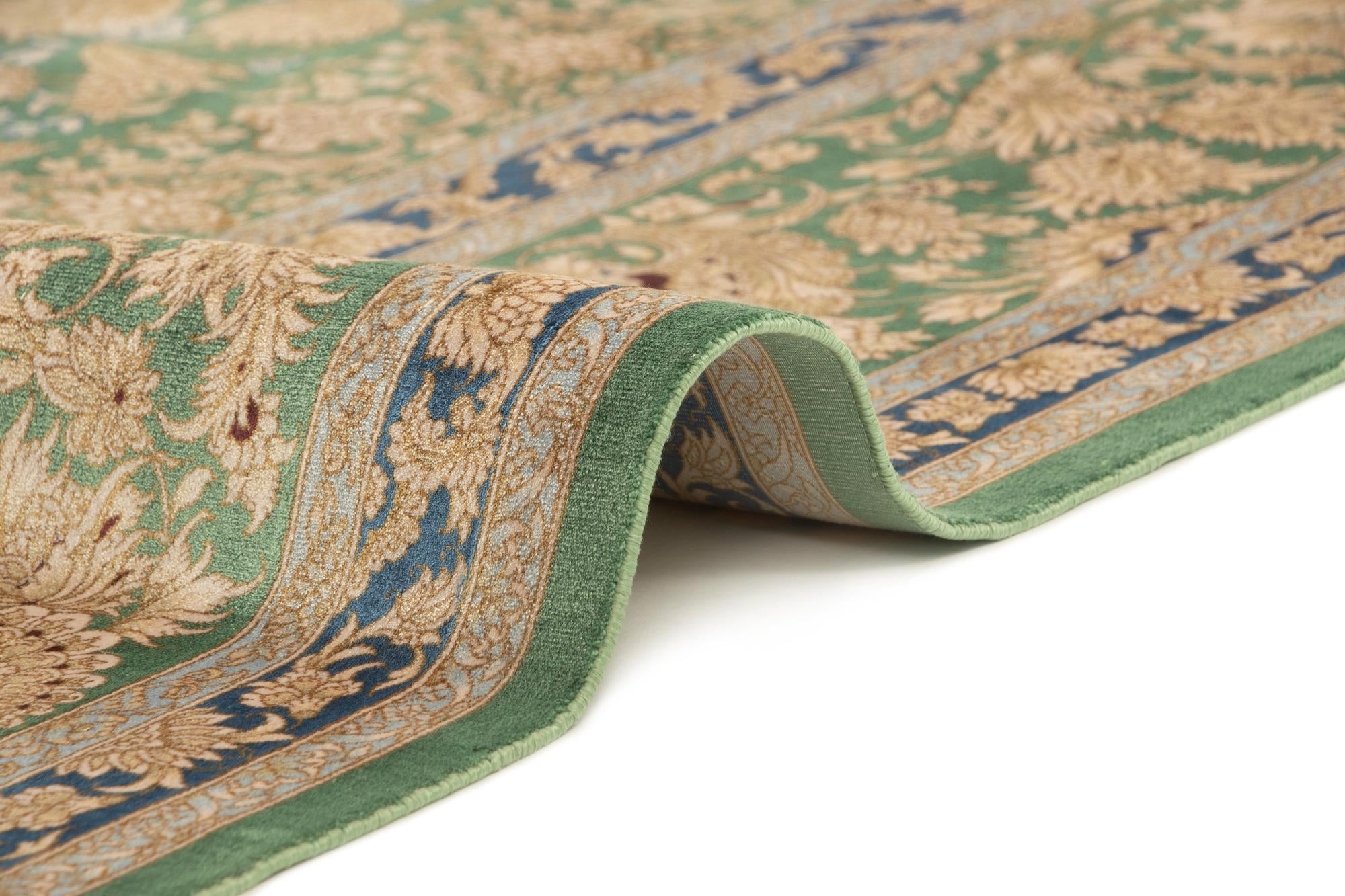 6' 8 x 10' 1 Ghom Design Rug
