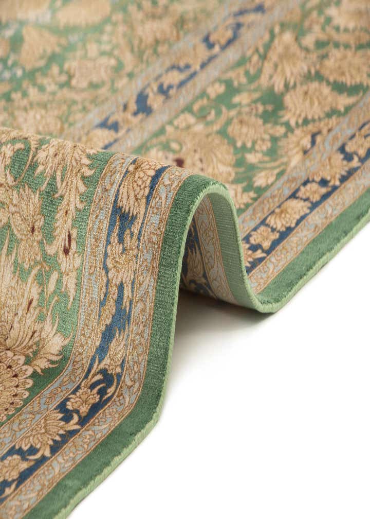 6' 8 x 10' 1 Ghom Design Rug