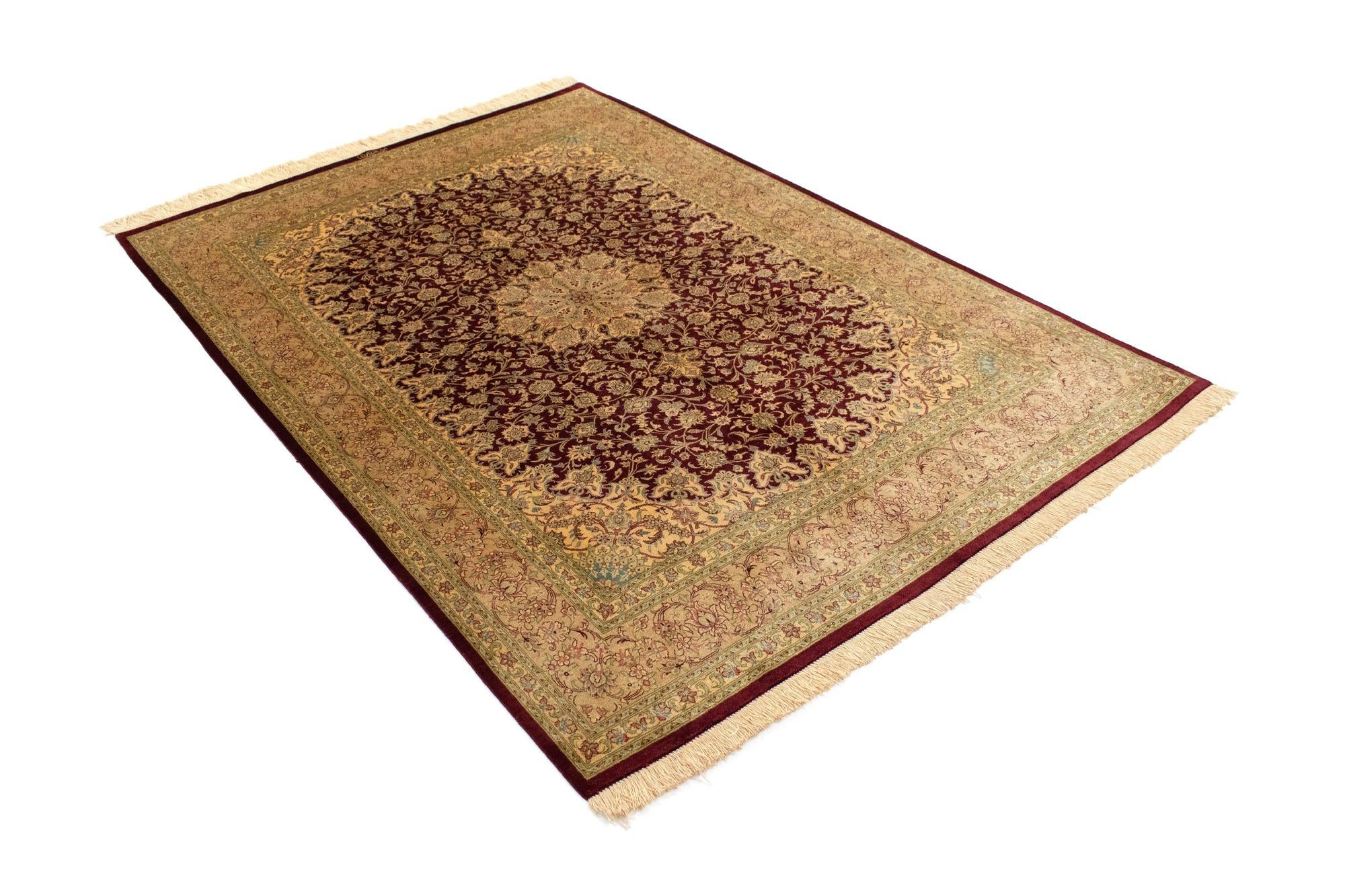 4' 4 x 6' 6 Ghom Silk Rug