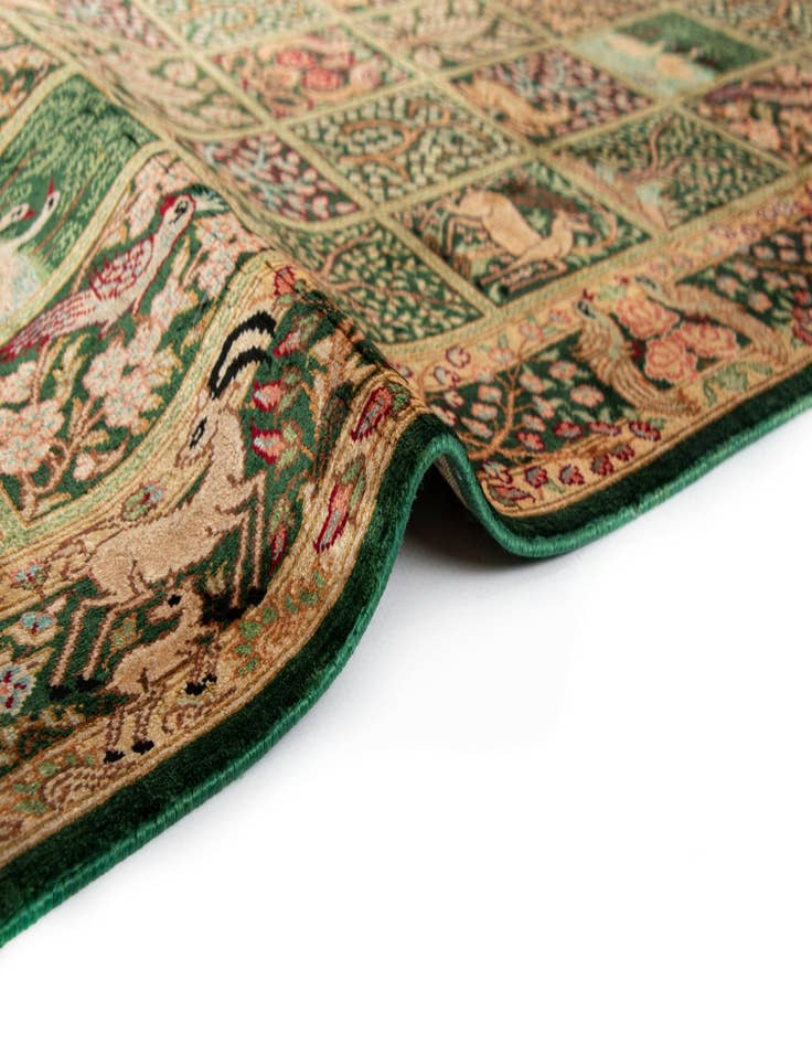 Detail image of 1' 10 x 2' 10 Ghom Silk Rug