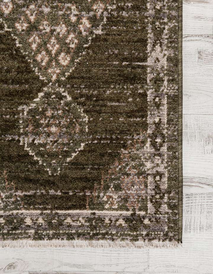 5' x 5' Grand Tradition Rug