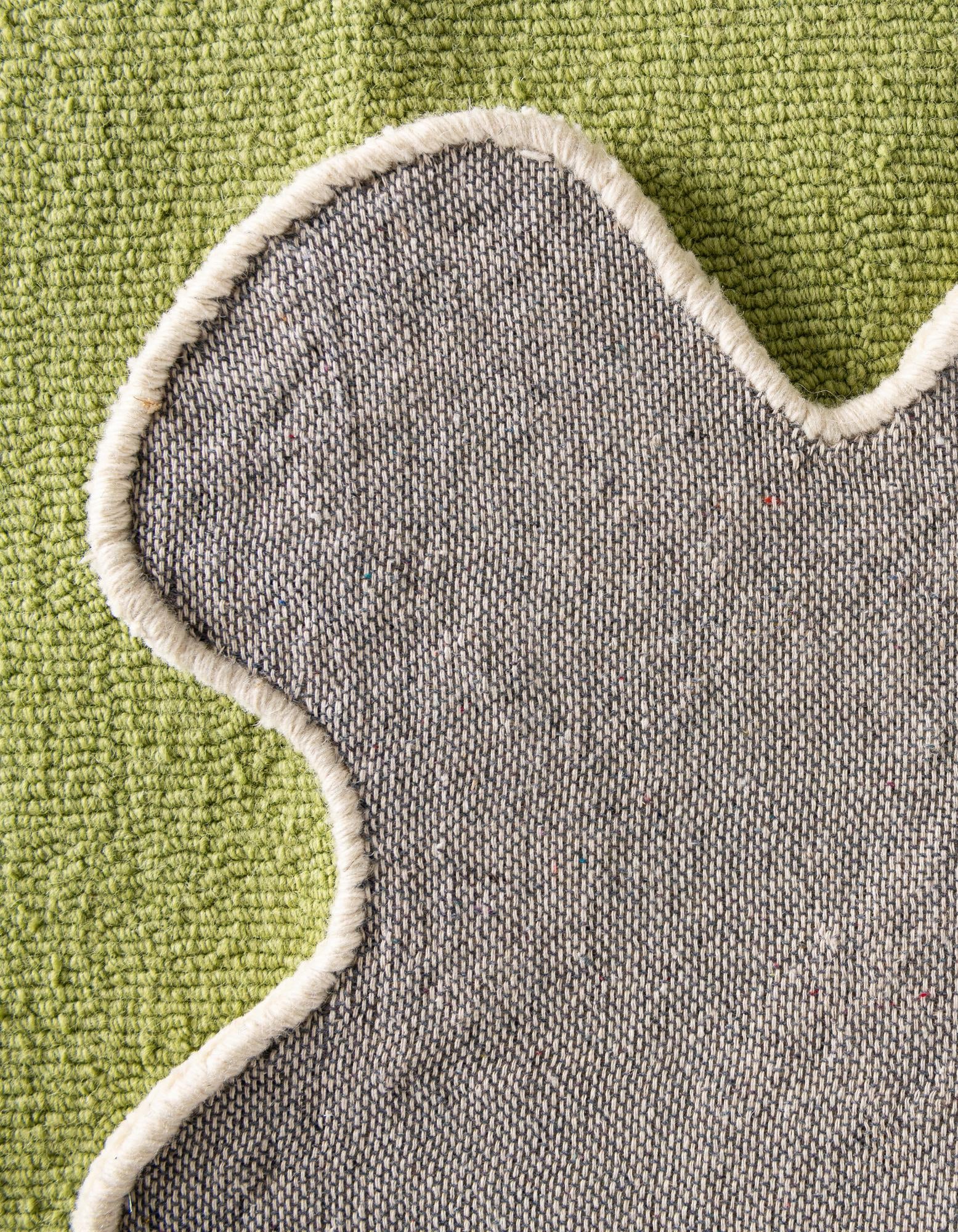 7' 10 x 10' Happy Rugs Wiggles Wool
