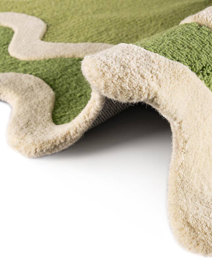 Detail image of 5' 1 x 8' Happy Rugs Wiggles Wool