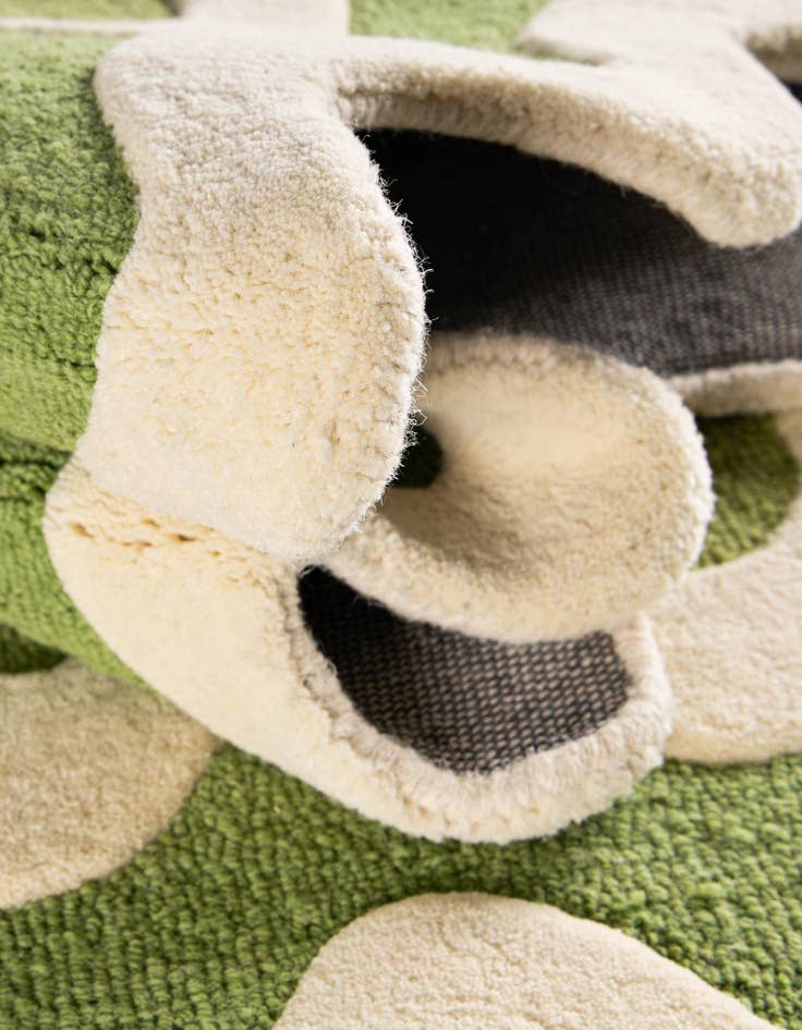 Detail image of 3' 1 x 5' 3 Happy Rugs Wiggles Wool