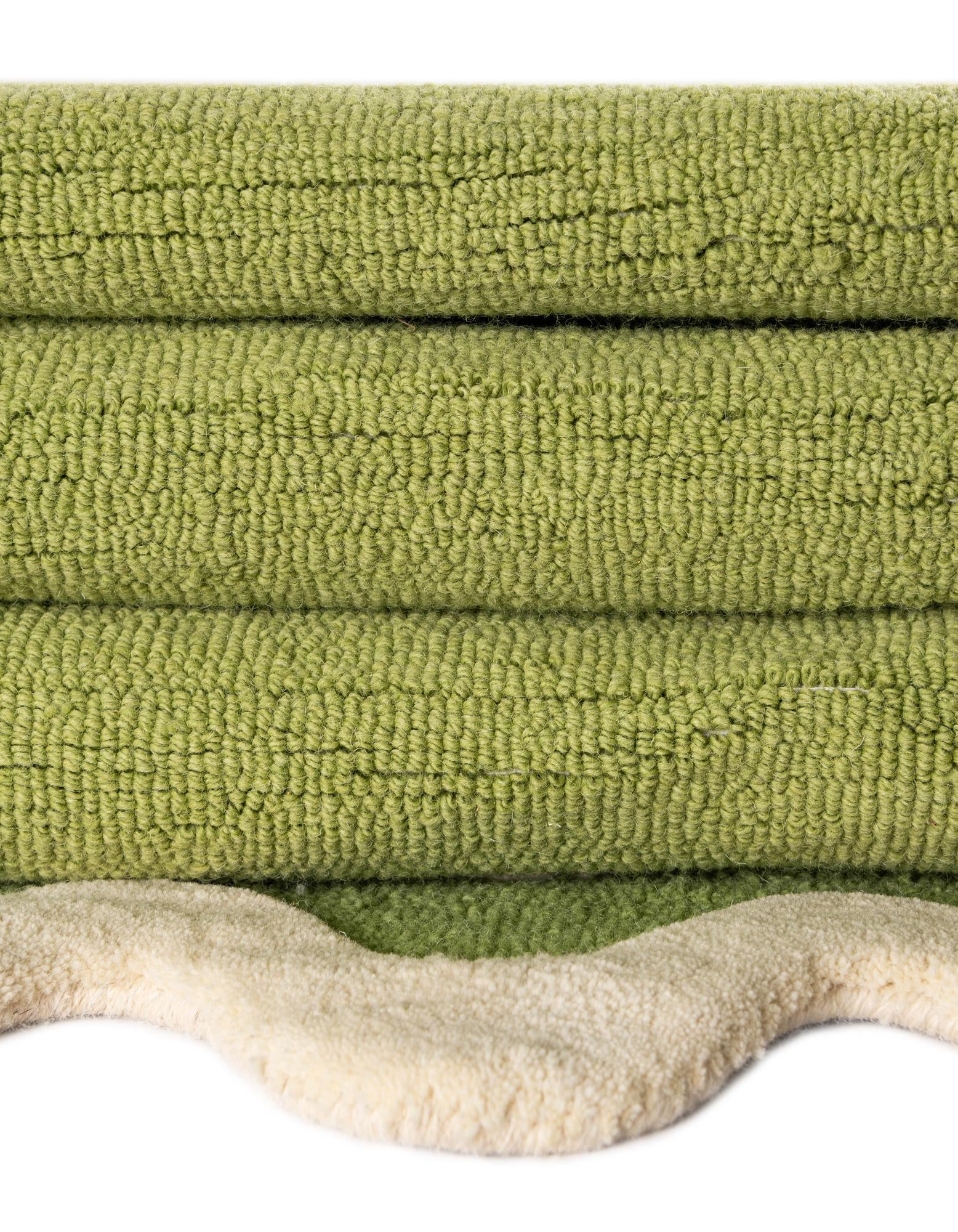 7' 10 x 10' Happy Rugs Wiggles Wool