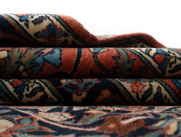 Detail image of 10' 8 x 14' 11 Isfahan Wool Rug