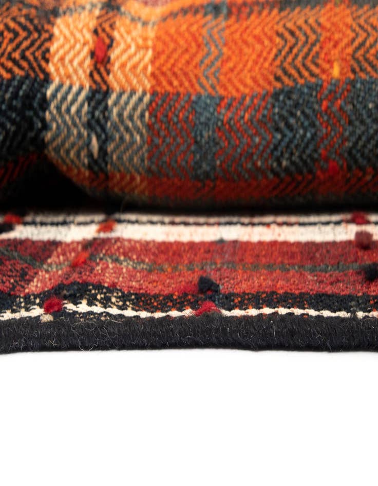 Detail image of 5' 3 x 6' 11 Jajim Wool Rug