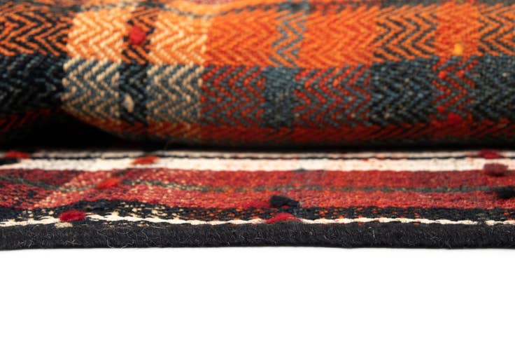 Detail image of 5' 3 x 6' 11 Jajim Wool Rug