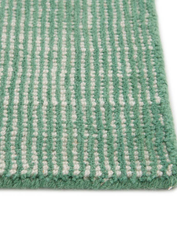 Detail image of 3' 3 x 5' 3 Hand Woven Jill Zarin English Manor Farmhouse Wool Rug