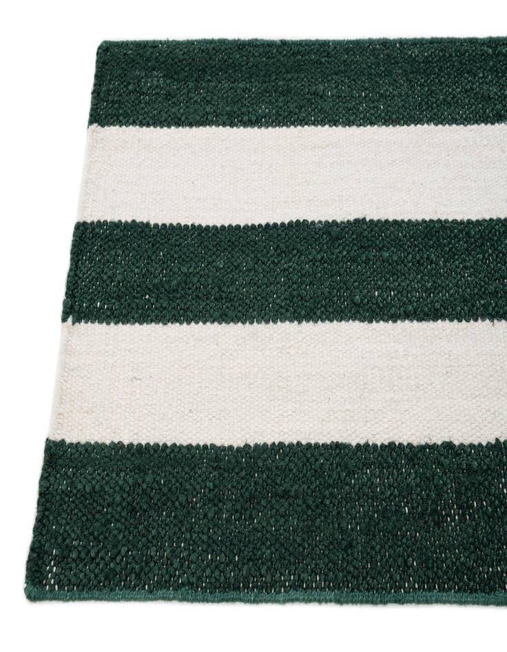 Detail image of 2' 2 x 3' 2 Hand Woven Jill Zarin Hamptons Rug