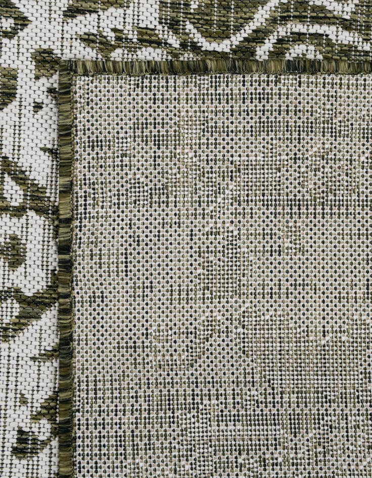 Detail image of Custom Green Easy-Clean Jill Zarin Indoor / Outdoor Rug