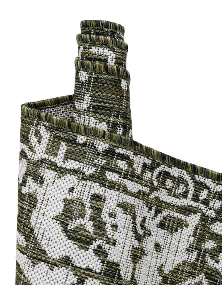 3' x 5' 3 Easy-Clean Jill Zarin Dubai Indoor / Outdoor Rug