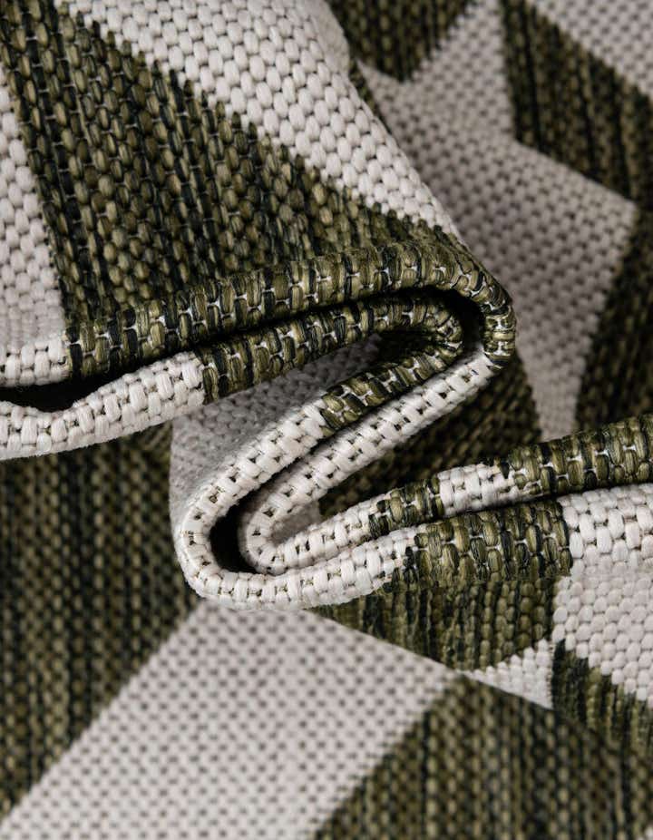 2' x 3' Easy-Clean Jill Zarin Napa Indoor / Outdoor Rug