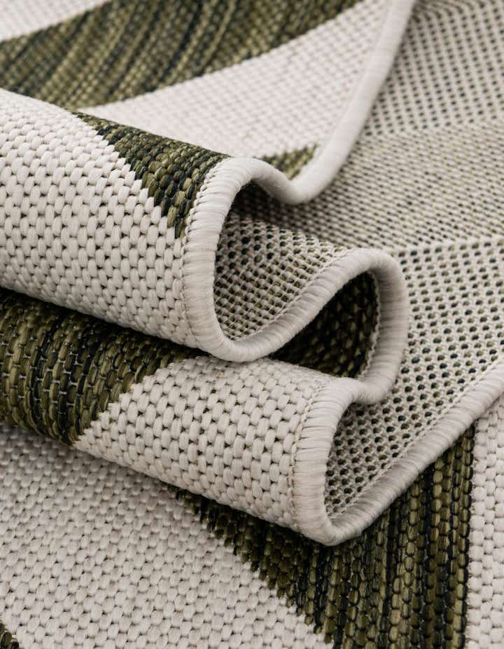 4' x 6' Easy-Clean Jill Zarin Napa Indoor / Outdoor Rug