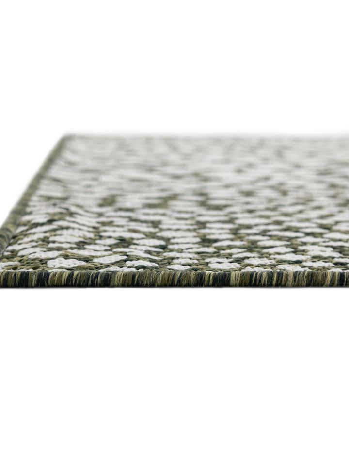 6' x 9' Easy-Clean Jill Zarin Cape Town Indoor / Outdoor Rug