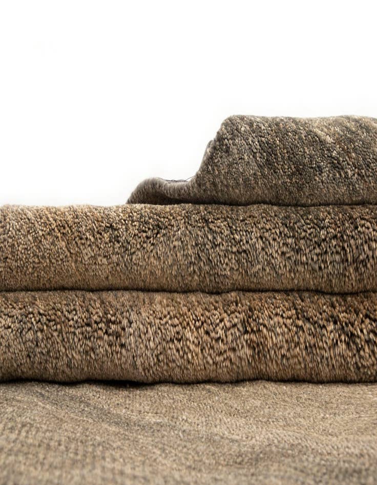 Detail image of 5' 1 x 6' 5 Juma Wool Rug