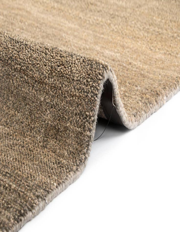 Detail image of 5' 1 x 6' 5 Juma Wool Rug