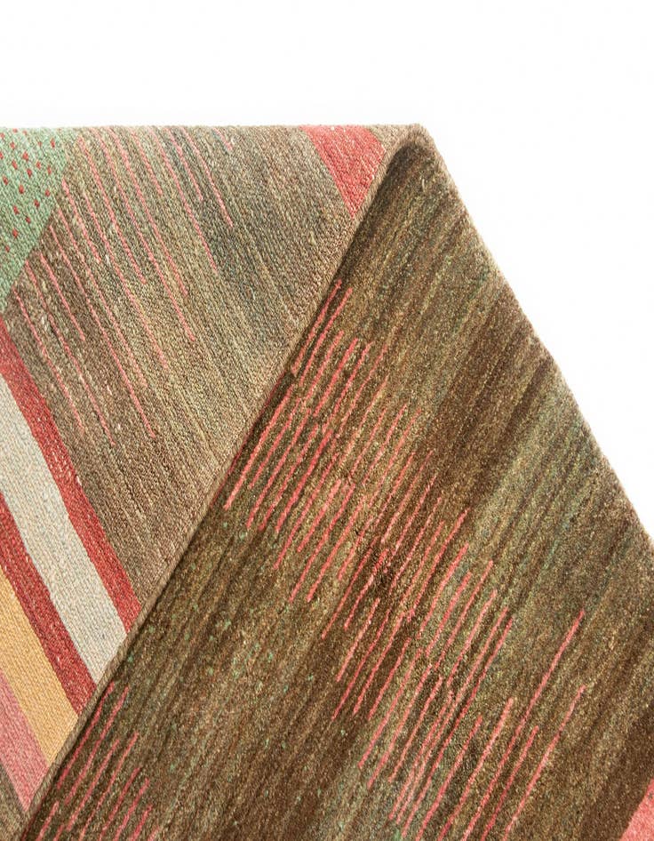 Detail image of 5' 10 x 8' Juma Wool Rug