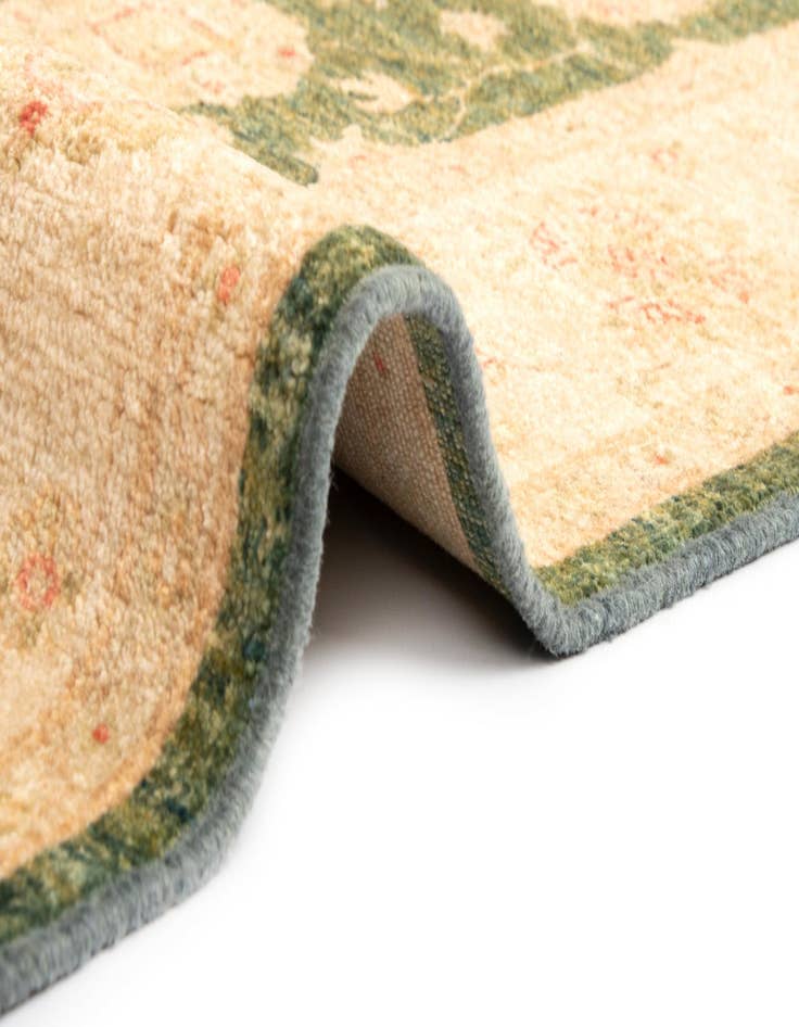 Detail image of 4' 11 x 6' 8 Kaizar Wool Rug