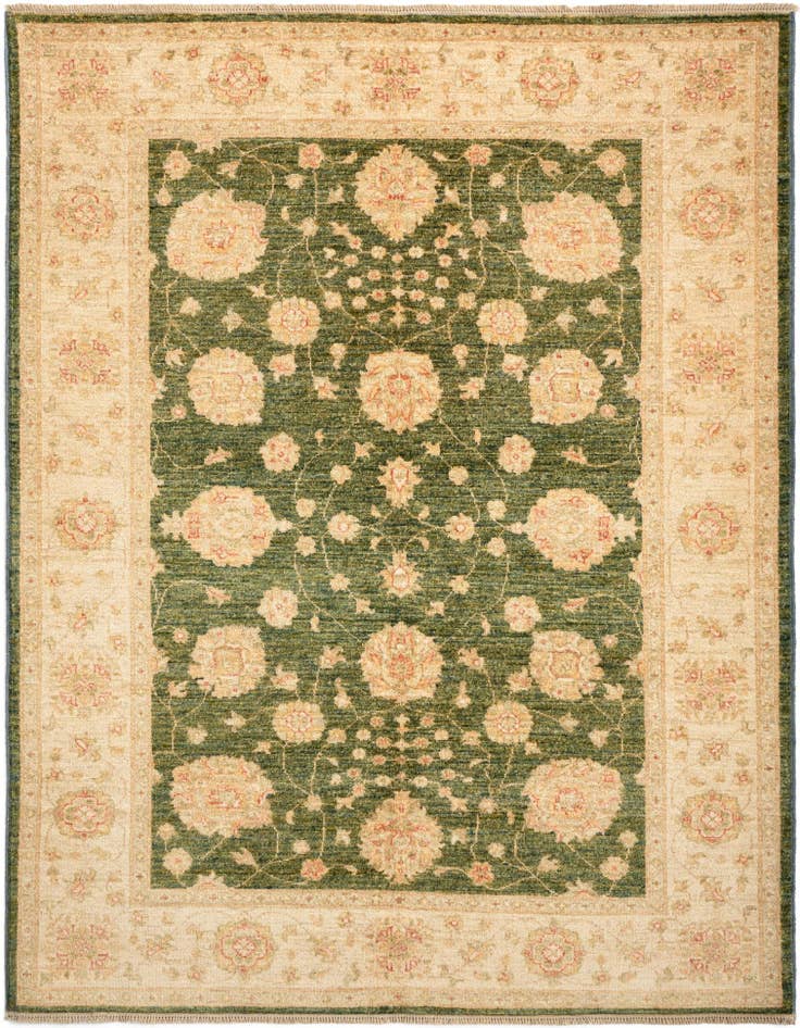 Detail image of 4' 11 x 6' 8 Kaizar Wool Rug