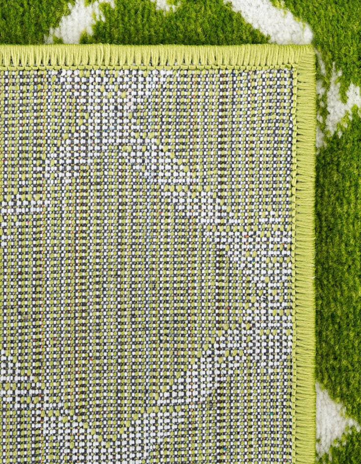 Detail image of 10' x 13' Kasbah Trellis Rug