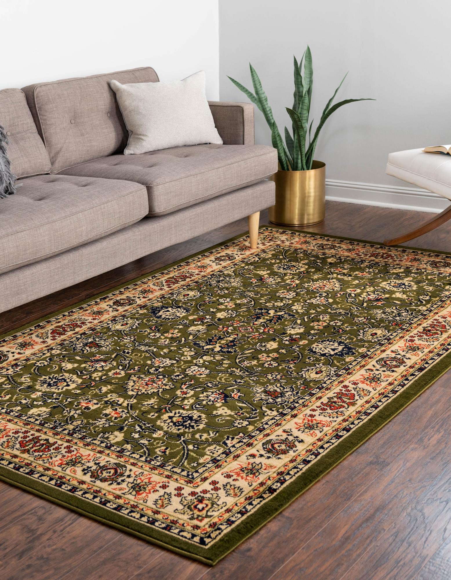 5' 3 x 8' Kashan Design Rug