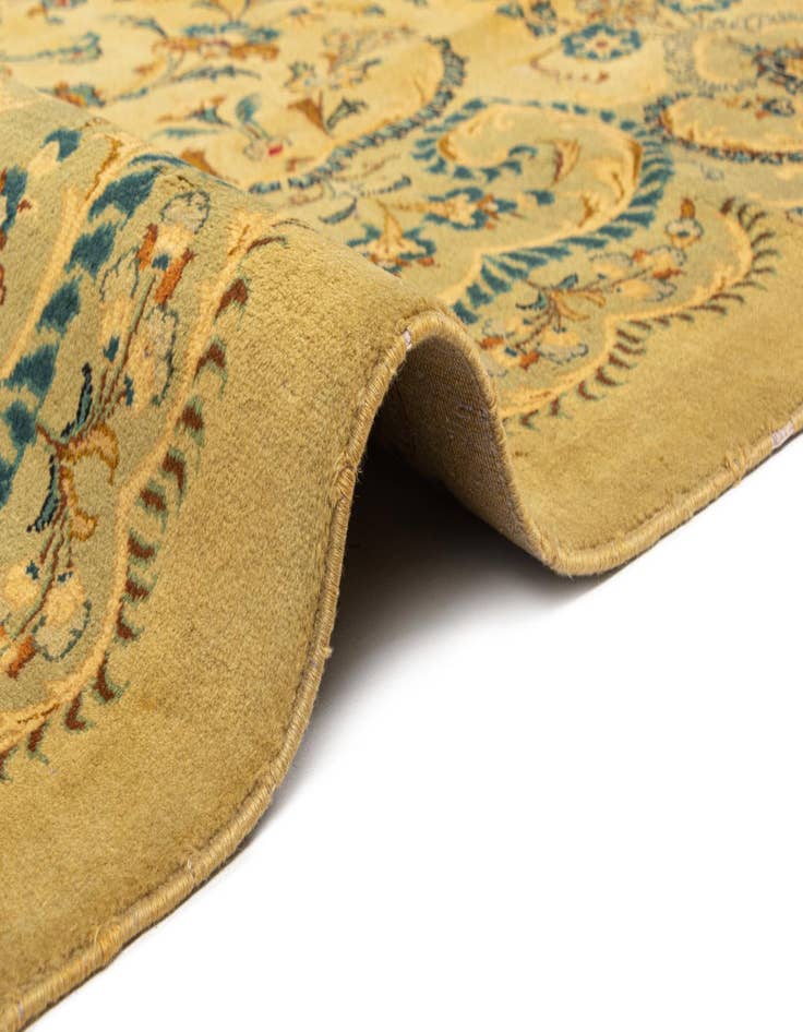 Detail image of 10' x 13' 8 Kashan Wool Rug