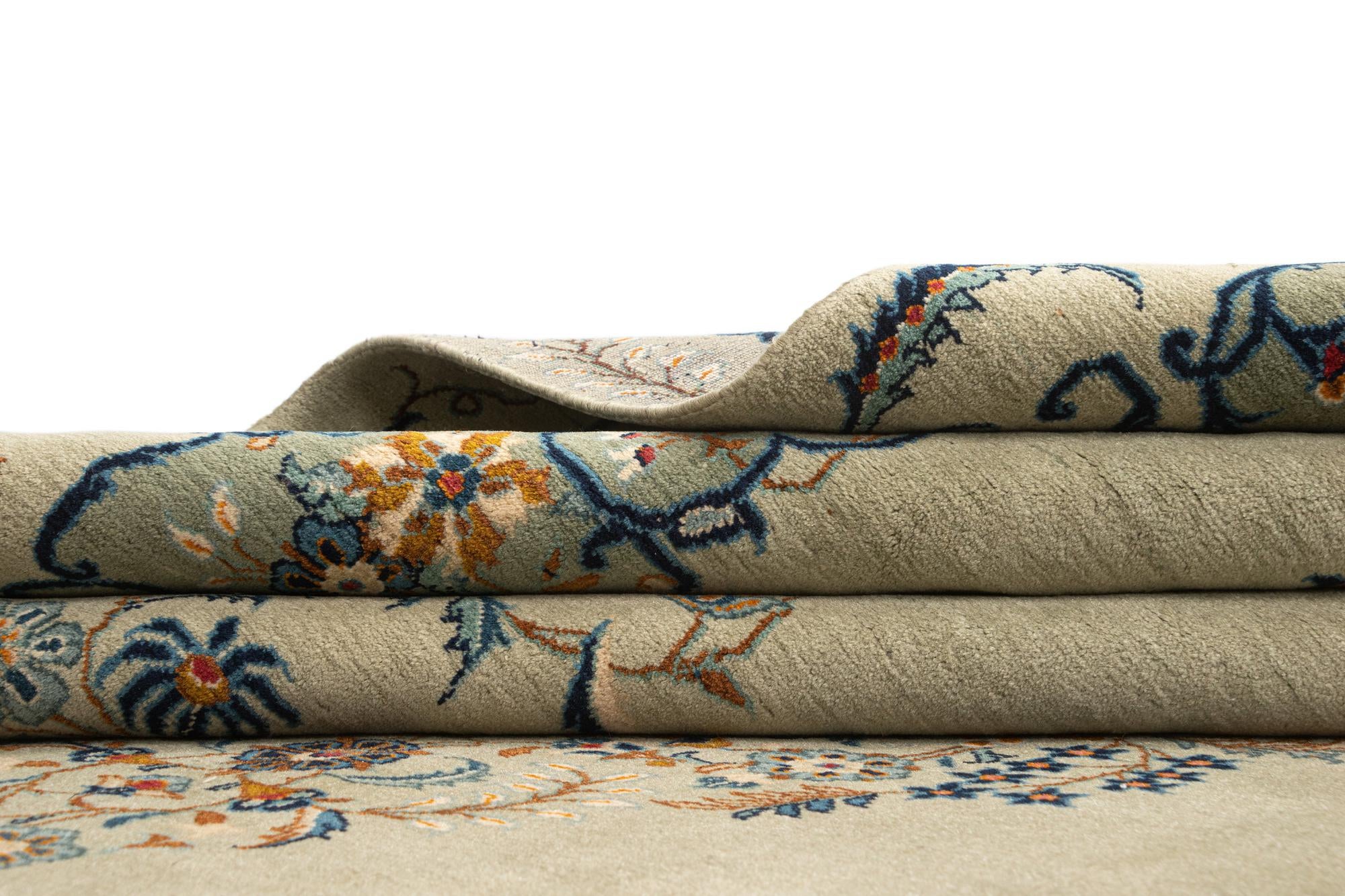 7' 9 x 11' 5 Kashan Wool Rug