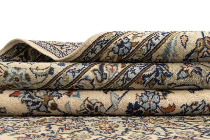 Detail image of 7' 10 x 11' 2 Kashan Wool Rug