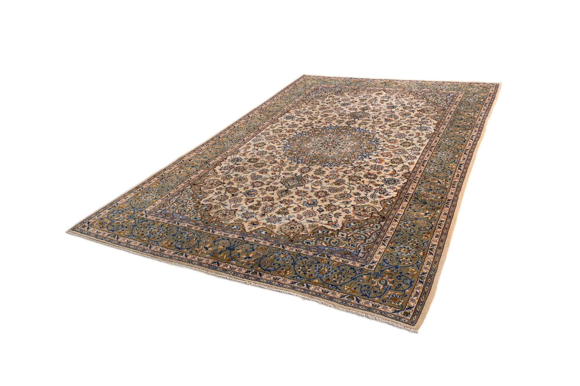 7' 9 x 11' 6 Kashan Wool Rug
