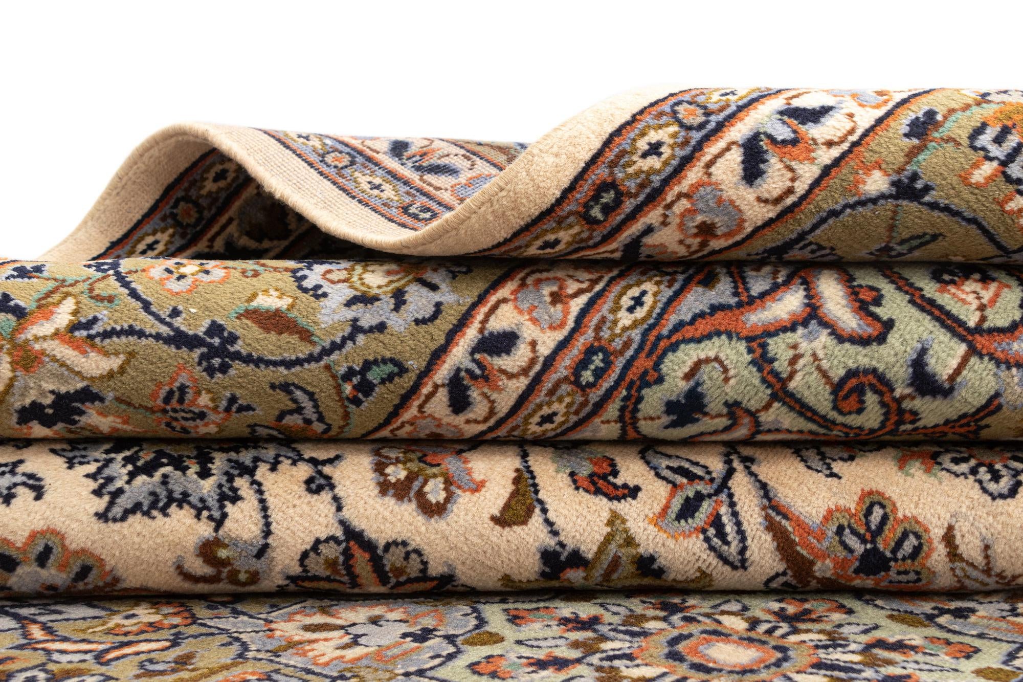 7' 9 x 11' 6 Kashan Wool Rug