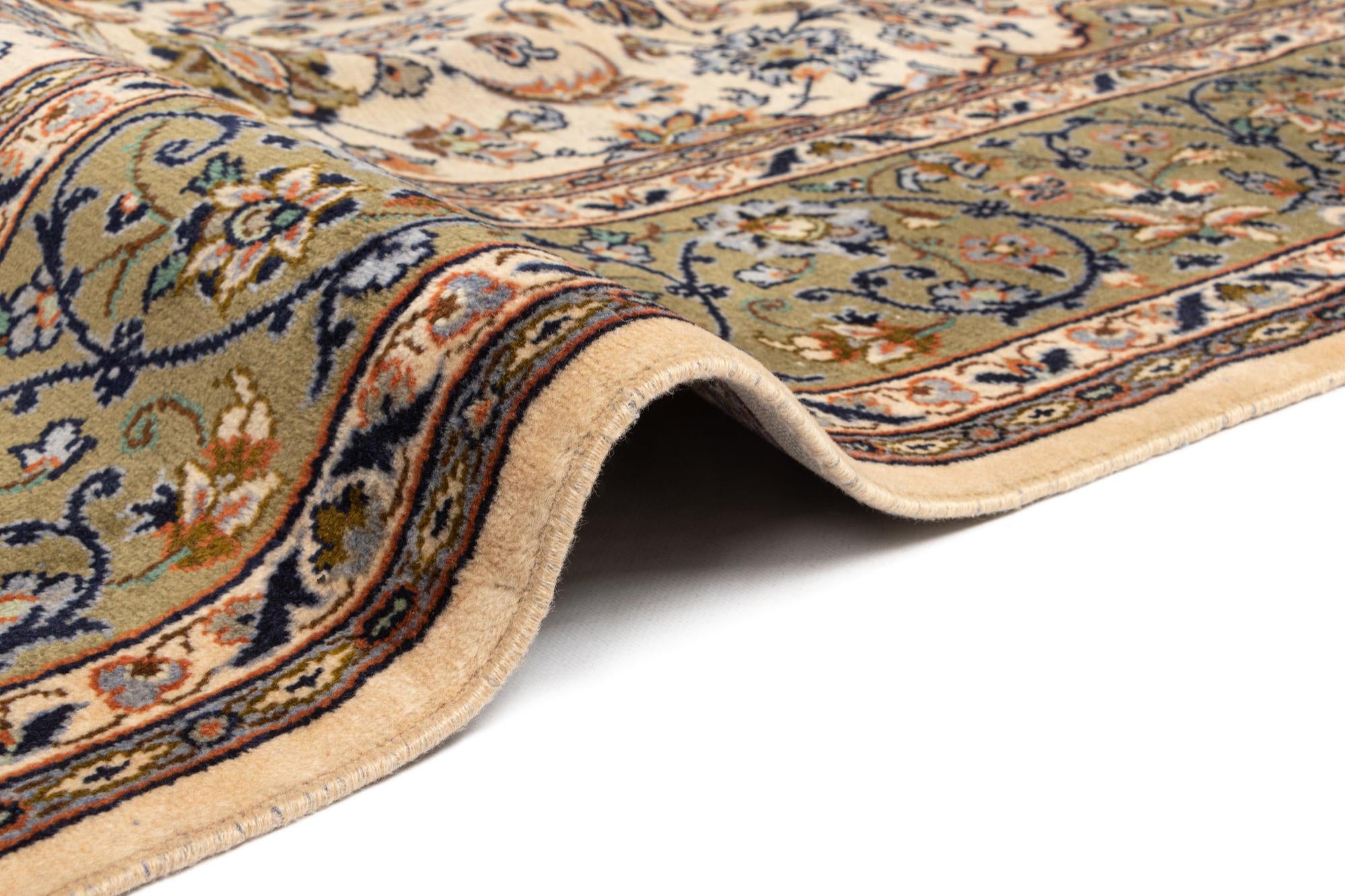 7' 9 x 11' 6 Kashan Wool Rug
