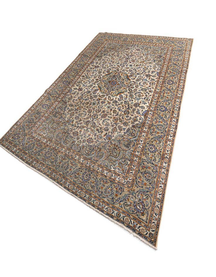 Detail image of 9' 10 x 13' 1 Kashan Wool Rug