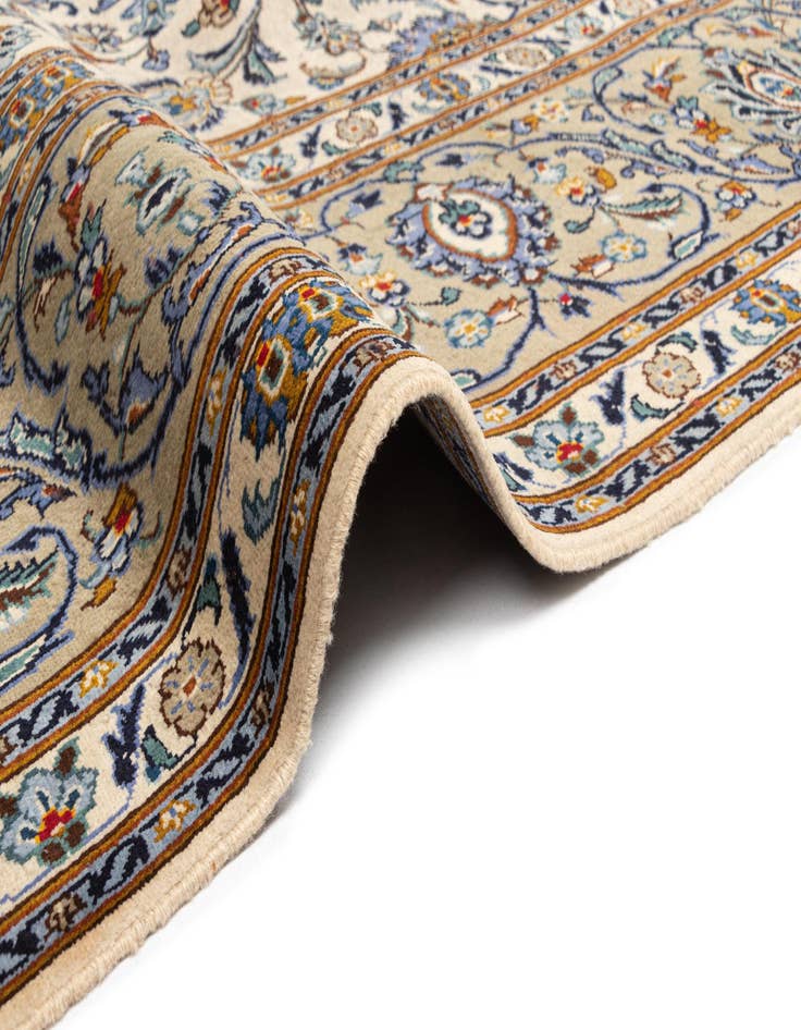 Detail image of 9' 10 x 13' 1 Kashan Wool Rug