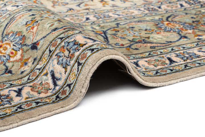 9' 9 x 12' 3 Kashan Wool Rug