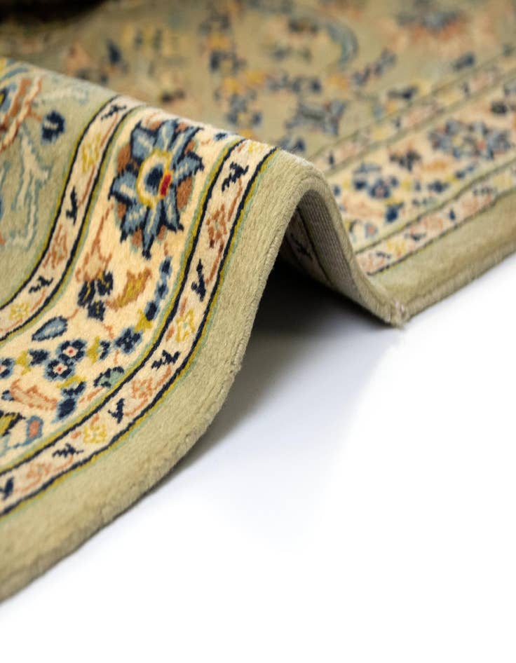 Detail image of 9' 1 x 13' 3  Hand Knotted Kashan Persian Wool Rug