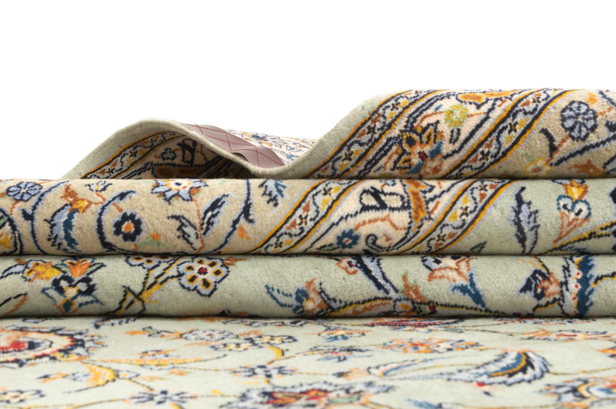 10' 1 x 13' 7 Kashan Rug
