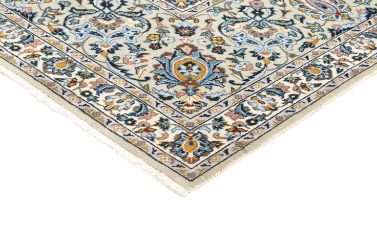 Detail image of 10' 4 x 13' 1 Kashan Rug