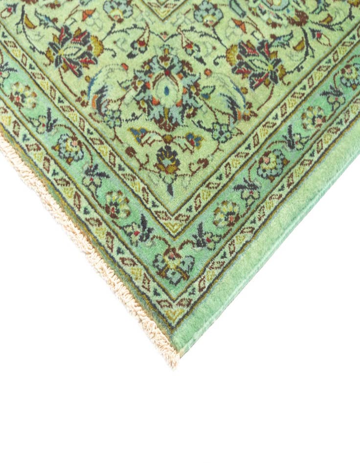 Detail image of 8' 1 x 11' 5 Kashan Rug