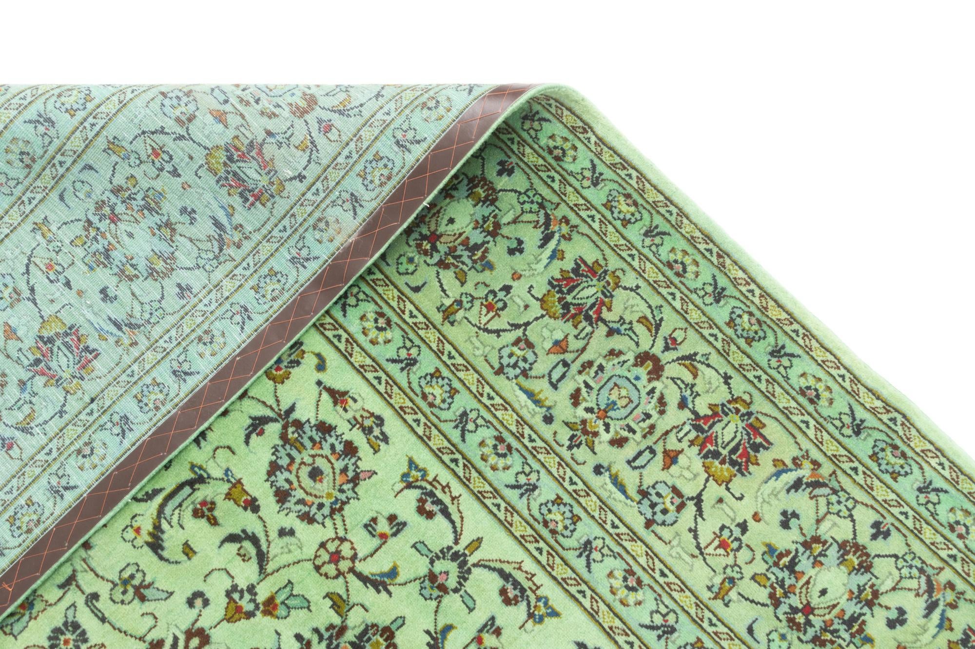 8' 1 x 11' 5 Kashan Rug