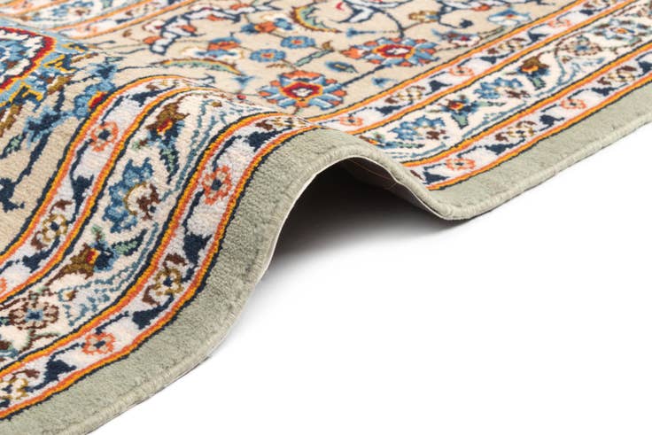 Detail image of 10' 1 x 13' 7 Kashan Rug