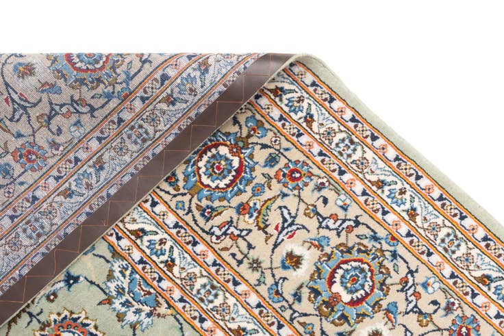 Detail image of 10' 1 x 13' 7 Kashan Rug