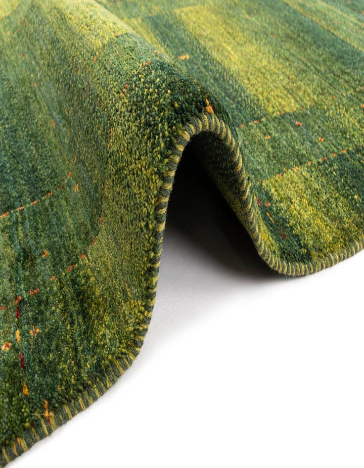 Detail image of 2' 8 x 4' 2 Kashkuli Wool Rug