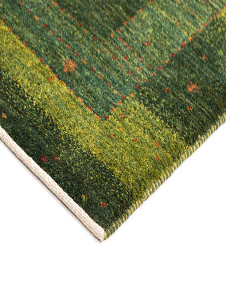 Detail image of 2' 7 x 4' 3 Kashkuli Wool Rug