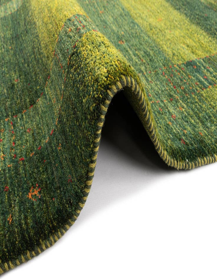 Detail image of 2' 7 x 4' 3 Kashkuli Wool Rug