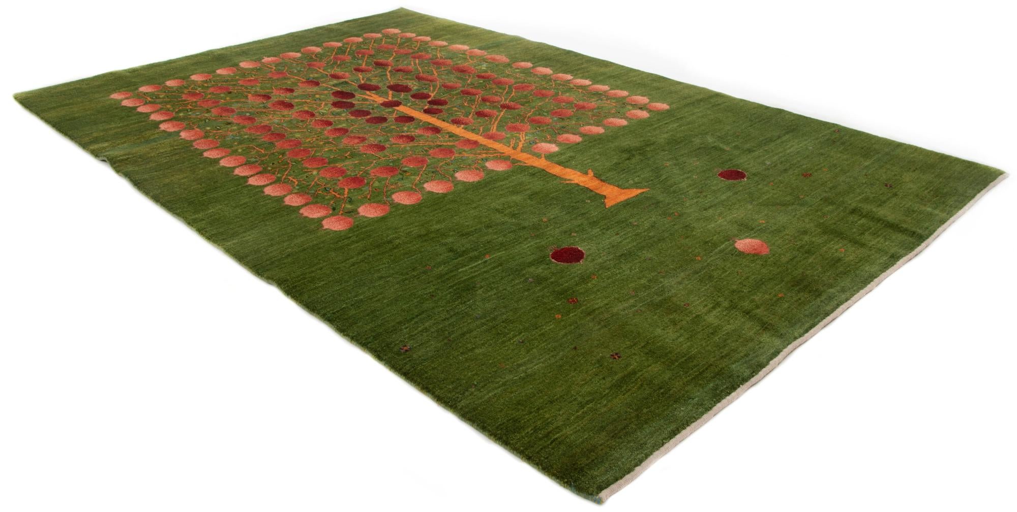 6' 5 x 9' 7 Kashkuli Wool Rug